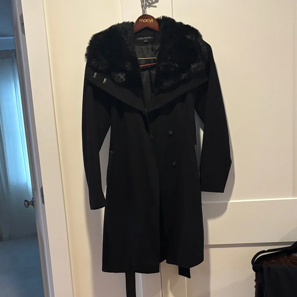 Preston & York Black Trench Coat with Fur Collar - Picture 1 of 7